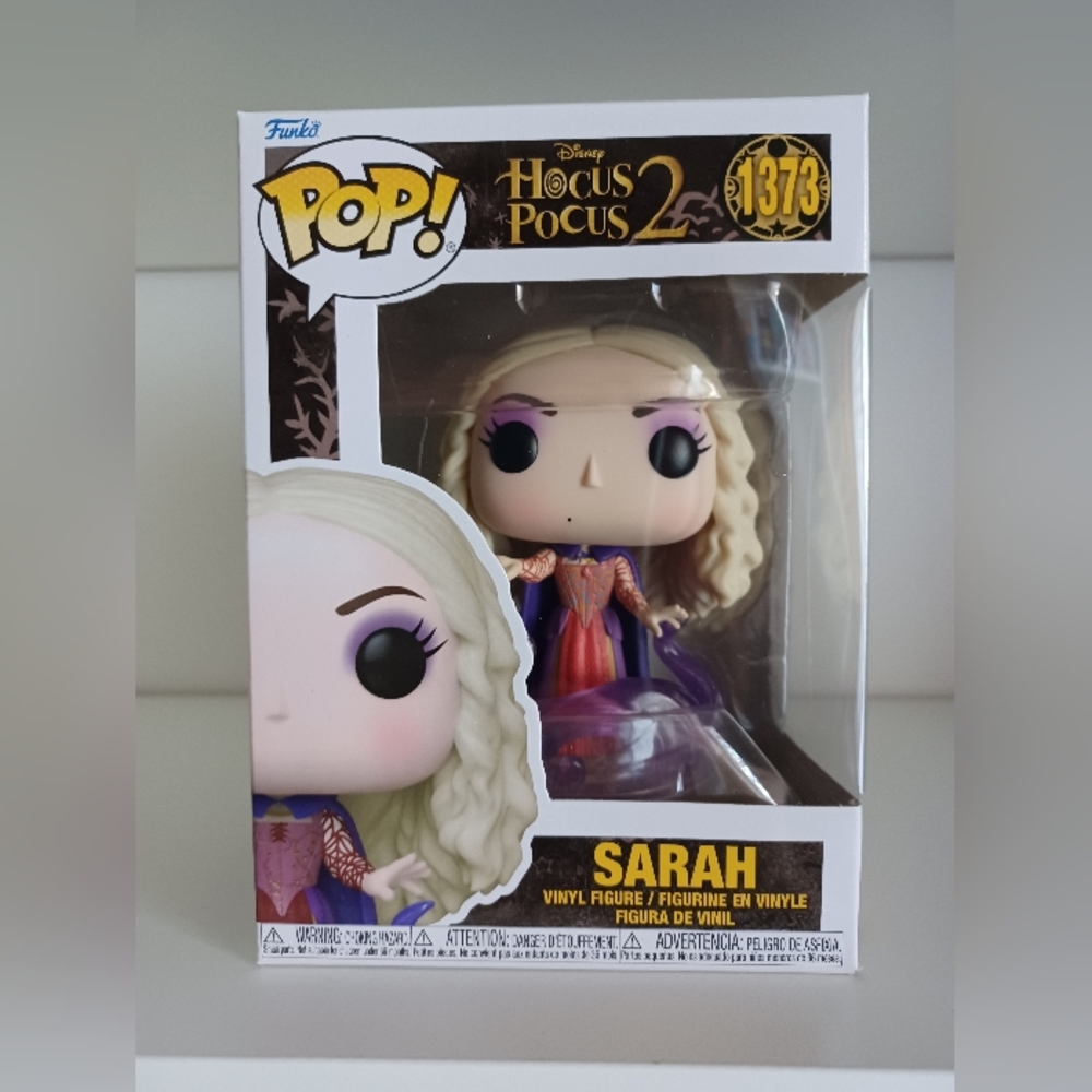 Disney Sarah Sanderson From Hocus Pocus 2 1373 Vinyl Figure Funko Pop Collection